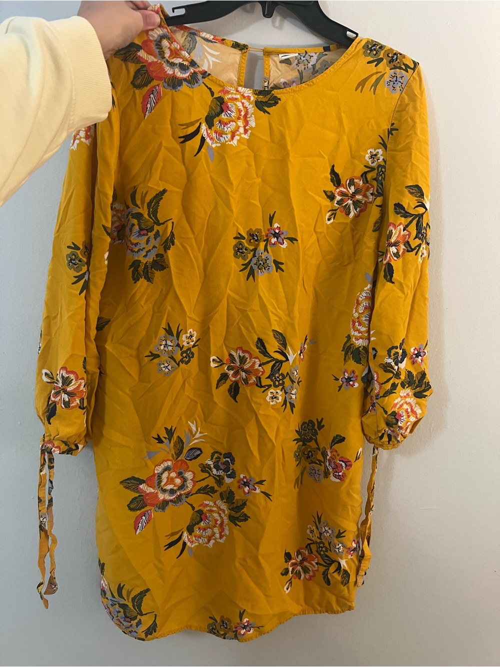 Old Navy Mustard Floral Shift Top